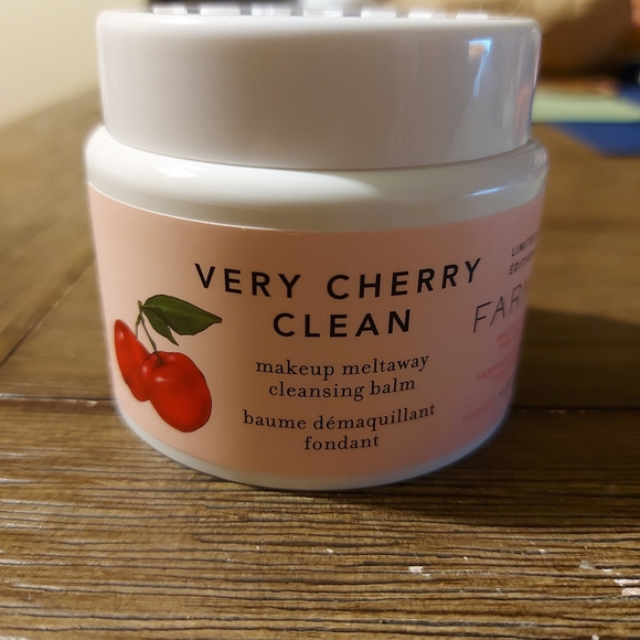 cherry makeup remover